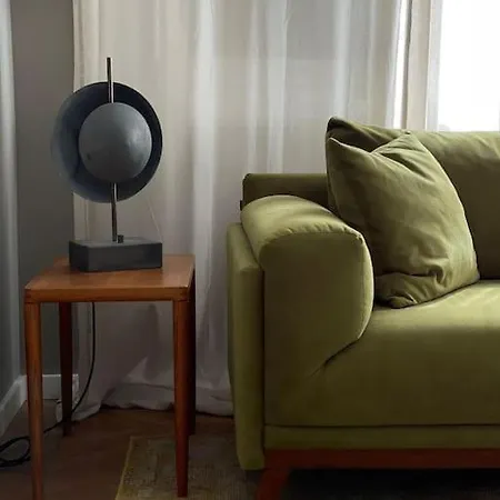 아파트 Stunning 1bd Flat With 50m2 Terrace In The Center