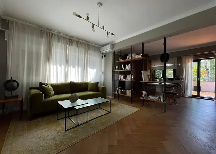 Stunning 1bd Flat With 50m2 Terrace In The Center *