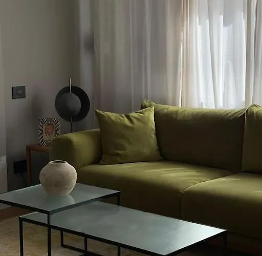 Stunning 1bd Flat With 50m2 Terrace In The Center Apartman Bukarest