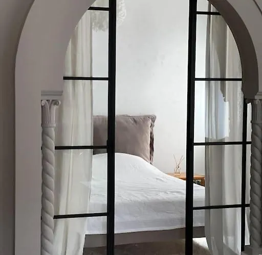 Stunning 1bd Flat With 50m2 Terrace In The Center * 부쿠레슈티